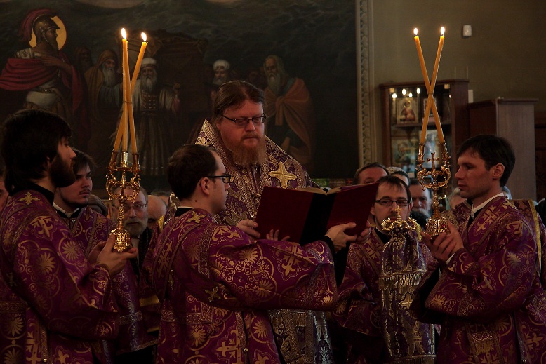 Престол март 2014